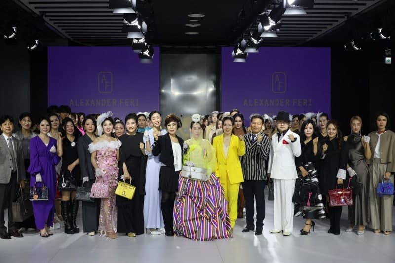 악어가죽 가방 브랜드 '알렉산더페리', 브랜드데이 패션쇼 개최