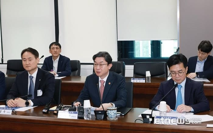 17일부터 다주택자 주담대 만기 연장 금지…가계대출 1.5%로 묶어