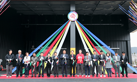 괴산군, 로컬푸드 유통센터 준공…지역 먹거리 선순환 거점 역할