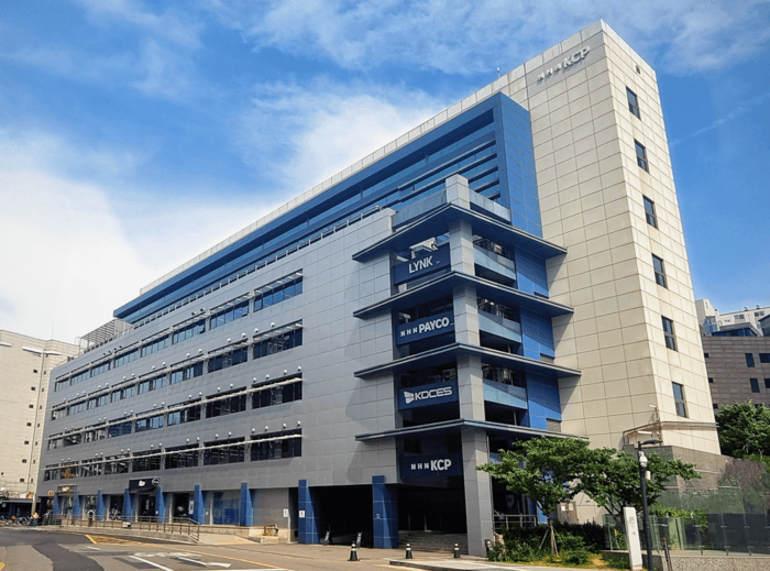 NHN KCP, 메르세데스 페이와 전략적 파트너십 체결 "벤츠 차량 구매 원스톱 결제 구현"