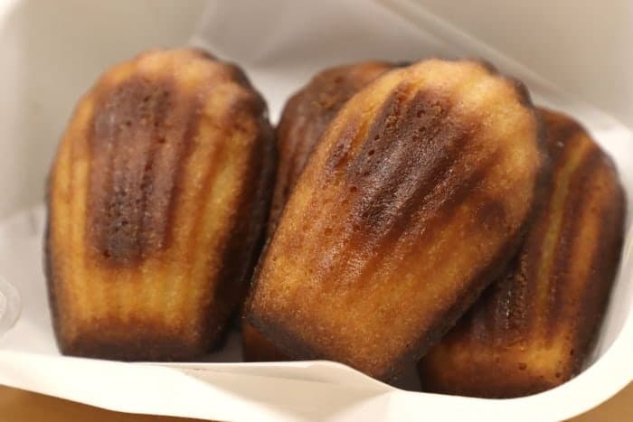 '겉바속쫀' 버터떡 인기…"기력 보충되지만 과다 섭취 주의"