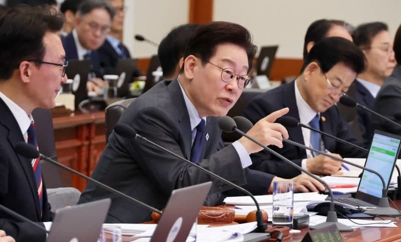 이 대통령, '코피 흘린' 기획처 공무원에 "꼭 보상…미안하고 감사하며 사랑해" 격려