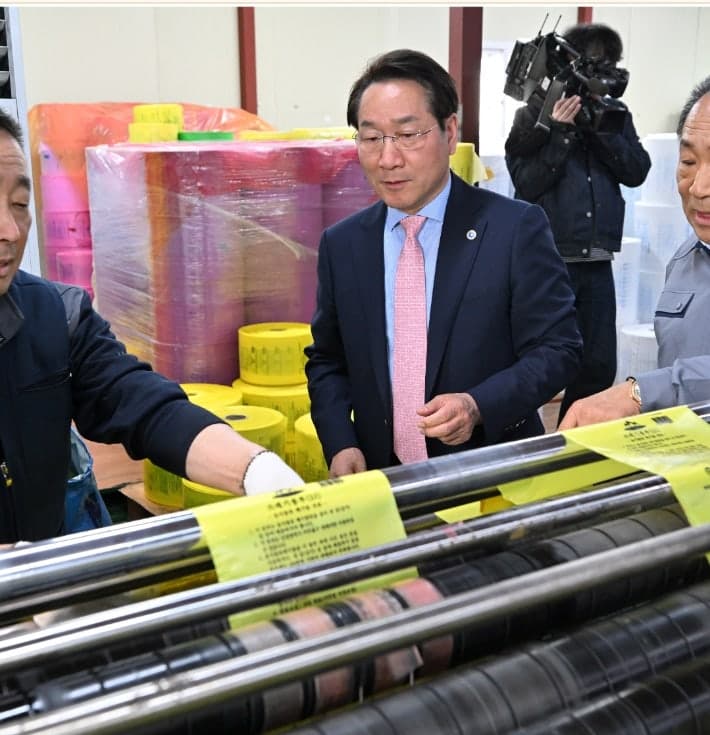 인천시, 종량제 봉투 600만 장·166일치 보유…유 시장 "과도한 구매 자제" 당부