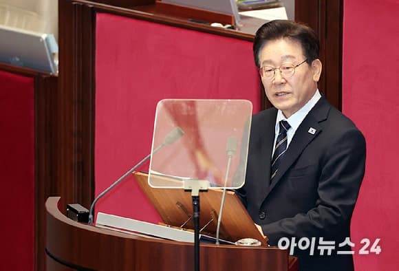 이재명 대통령, 중동발 경제 위기 '빚 없는 추경'으로 민생 방어