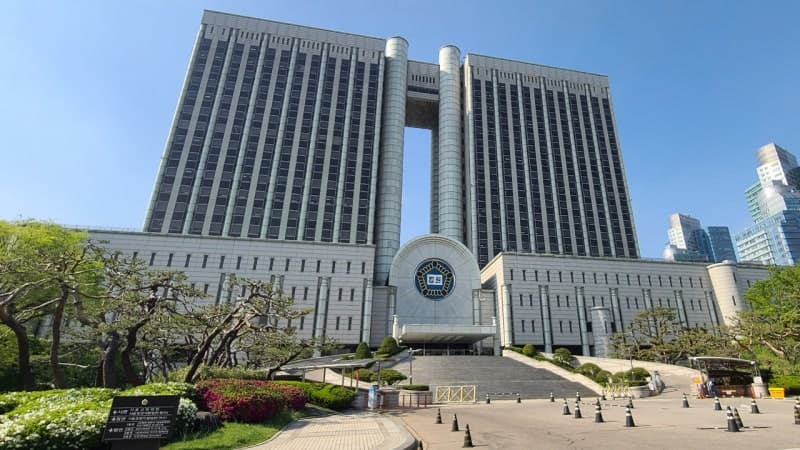 'IPO 분쟁' 스마일게이트, 1000억 손배 패소…法 "상장 미추진은 채무불이행"