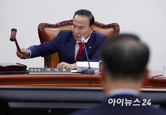국민의힘 '박덕흠 공관위' 구성 완료…정희용·곽규택 등 새 공관위원 임명