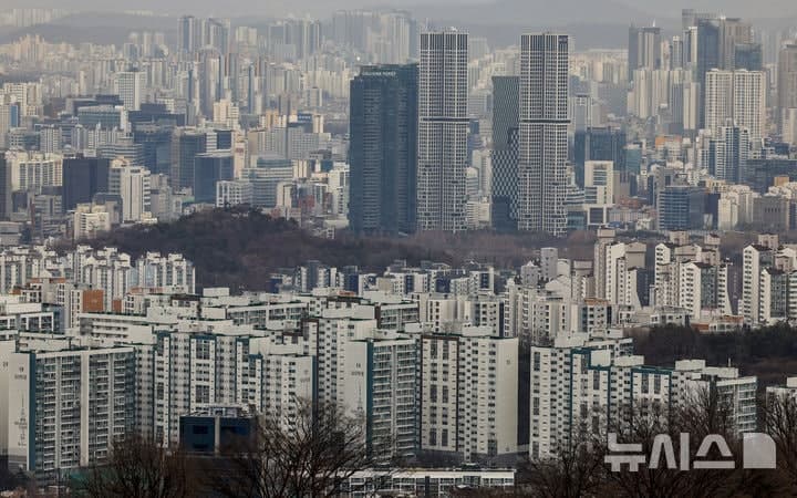 금융위, 가계부채 잡는다…"7% 금리에 주담대 문턱 더 높아져"