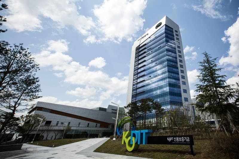 신보, 4대 은행과 1.4조원 규모 협약보증 공급…국민은행 170억 특별출연