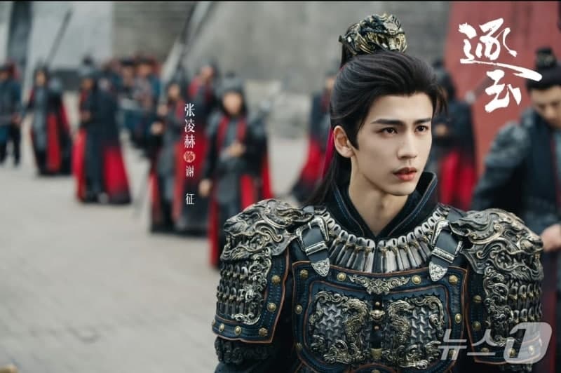 “장군님 파운데이션 뭐 쓰세요?”…中, 배우들 화장 규제 예고