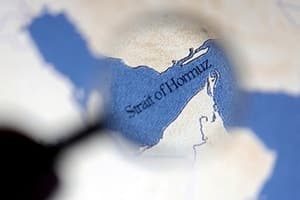 이란 "호르무즈 통행 규칙 만드는 중…NPT 탈퇴도 고려"