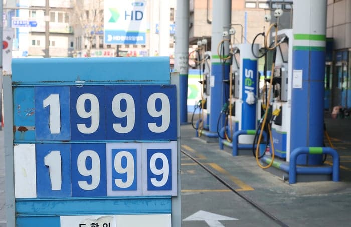 SK엔무브, 중동사태 여파 윤활유 제품 가격 최대 30% 인상…화물차주 이중고