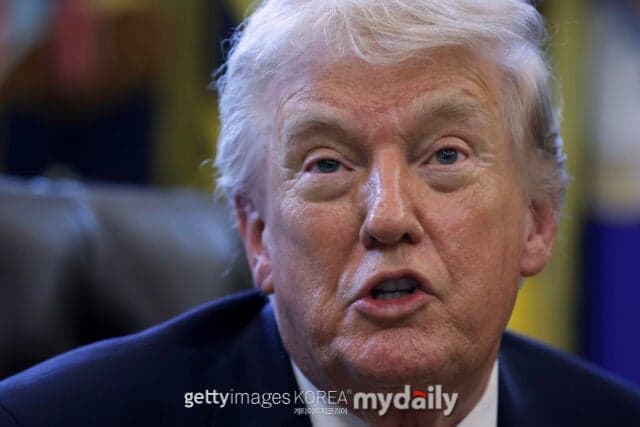트럼프, 특허의약품에 100% 관세 부과…한국은 15% 적용