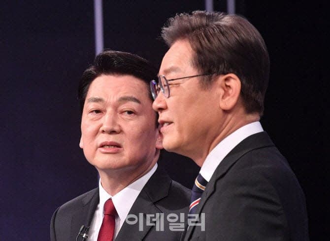 안철수 "국민은 피눈물, 李대통령·與 셀카 파티…위기 추경 맞나"