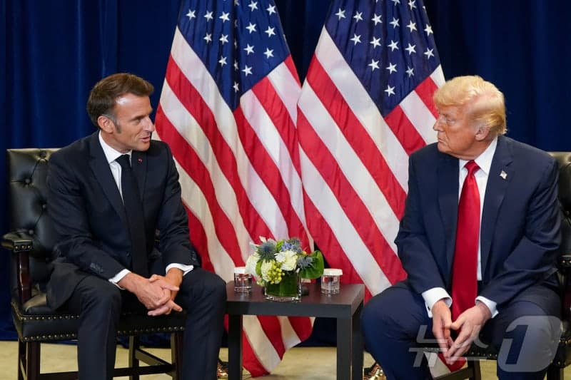 트럼프 "마크롱, 아내에게 학대당해" 조롱…마크롱 "대답할 가치 없다"