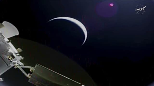 아르테미스 2호에 실린 'K-라드큐브', 정상 교신 실패…최악의 경우 소멸 가능성도