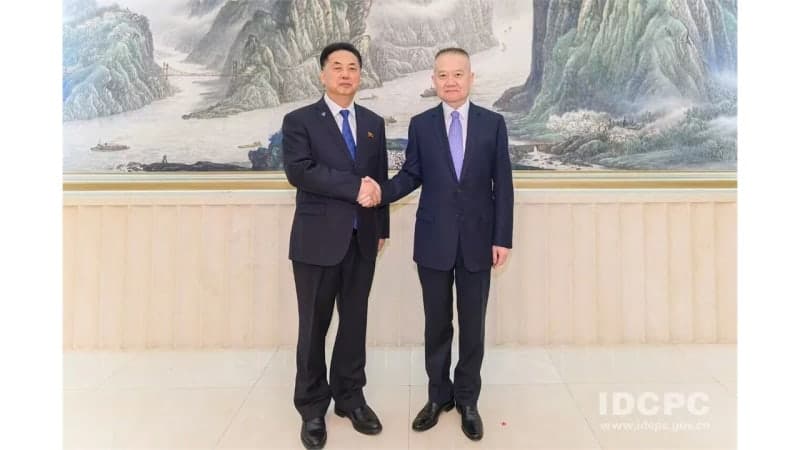 北, 中에 9차 당대회 결과 설명…"북중관계 지속 발전"