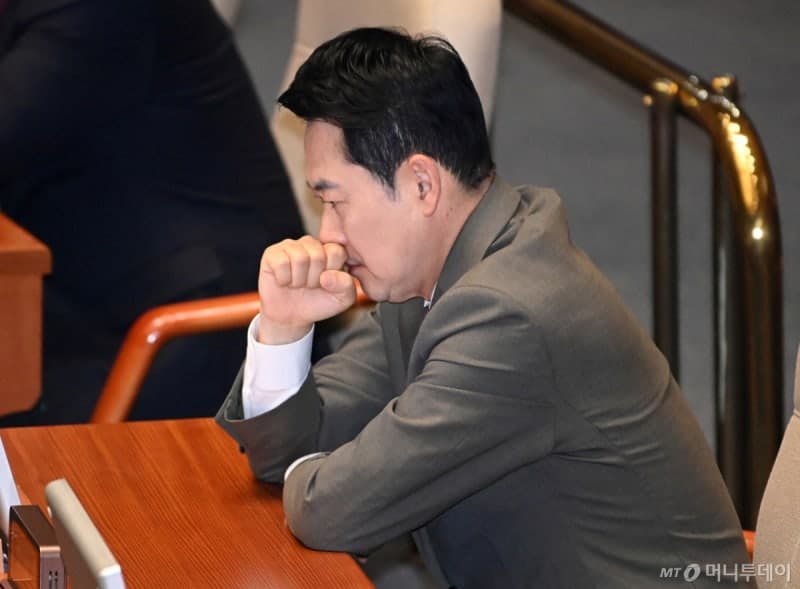 장동혁 "외교 총동원해 원자재 수급…李대통령 직접 나서야 할 때"