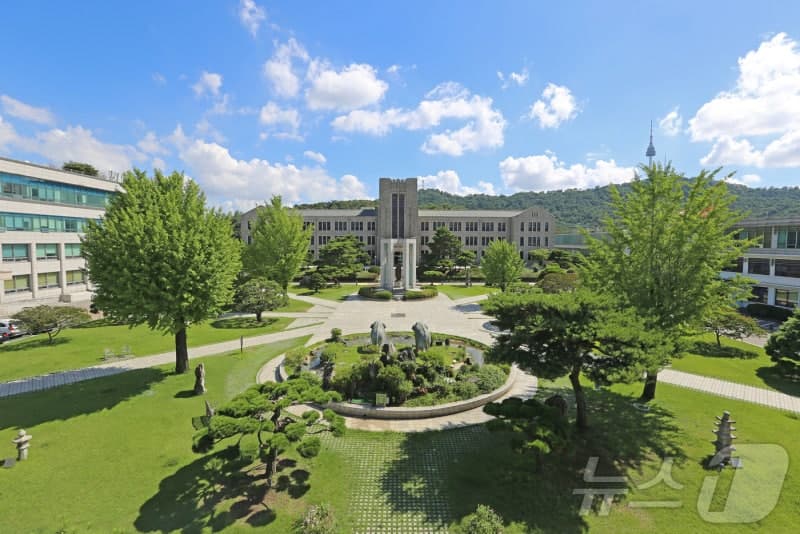 "여학생만 따로 불러내"…'성희롱 의혹' 동국대 교수, 2주만에 완전 수업 배제