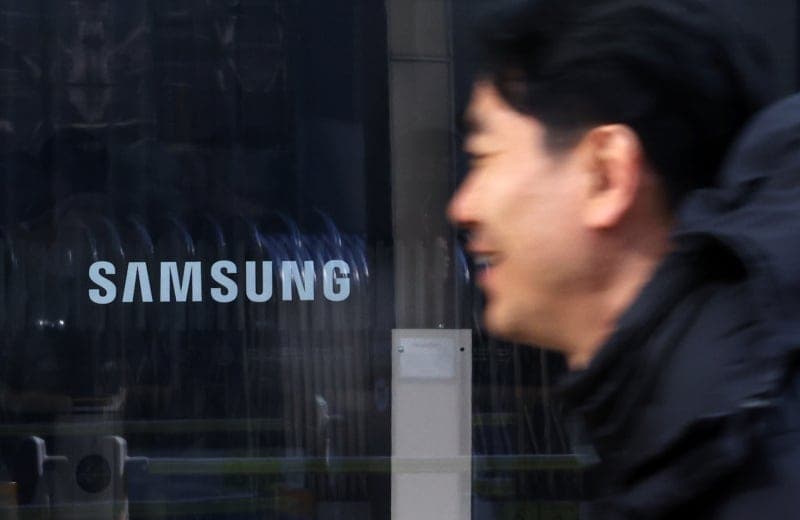 "돌아온 '18만전자'"…삼전 4%·SK하닉 5% 급등 마감, 트럼프 발언 낙폭 만회