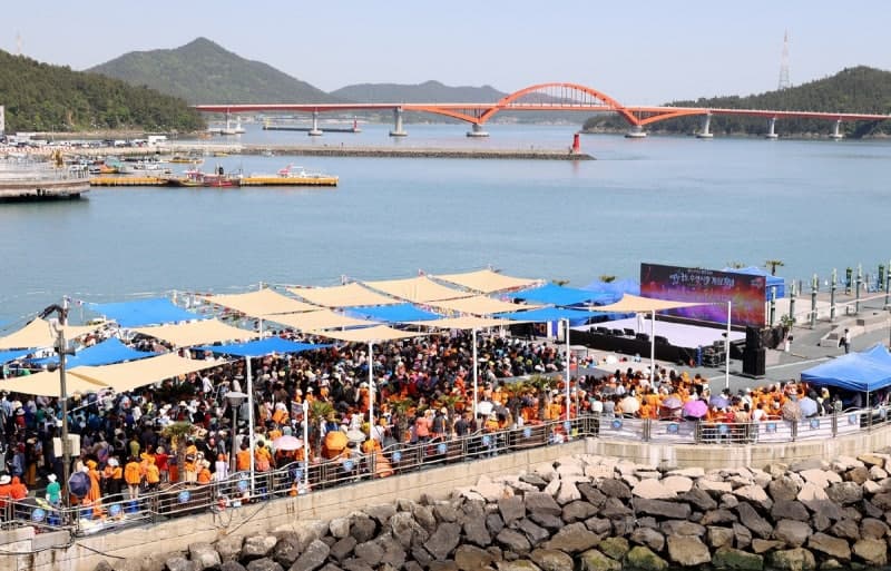 강진 마량놀토수산시장 11일 개장…'반값 여행' 연계 실속