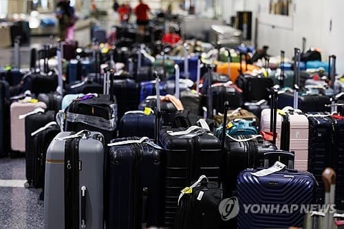 미국 항공사들, 수하물 요금 잇따라 인상…항공 수화물 가격 인상 도미노