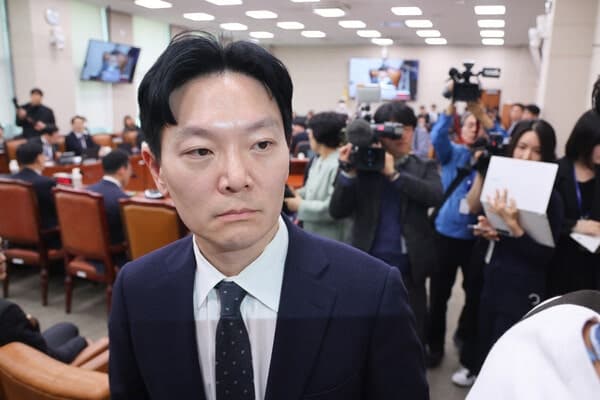 국조특위, '쌍방울 대북송금' 녹취록 공방 격화… 與 "전체 다 틀어라"