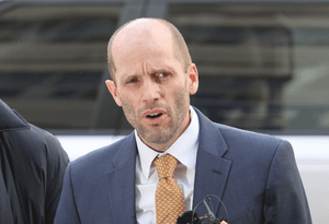 로저스 쿠팡 韓 임시대표, 또 대규모 주식보상…61억원 상당