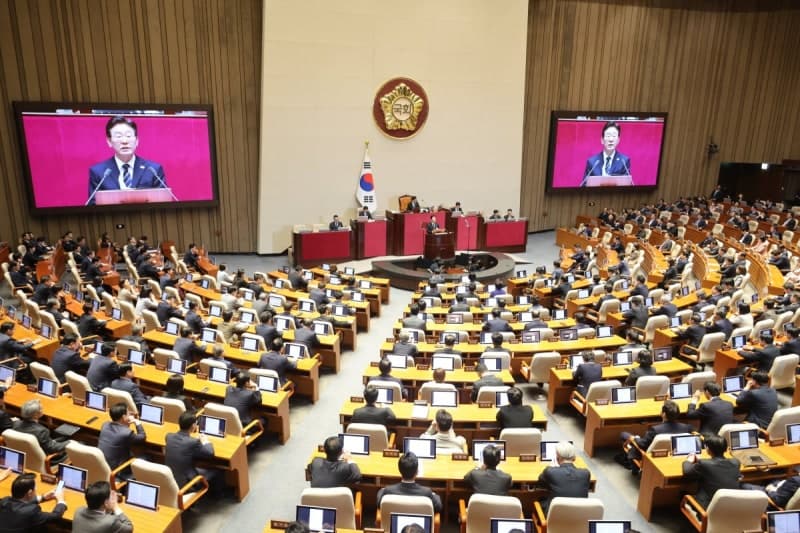 추경 국회 처리 D-5…여야, '전쟁 추경 vs 매표 추경' 충돌