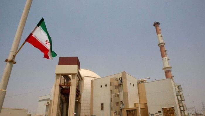 美·이스라엘, 이란 석유화학단지·부셰르 원전 또 타격