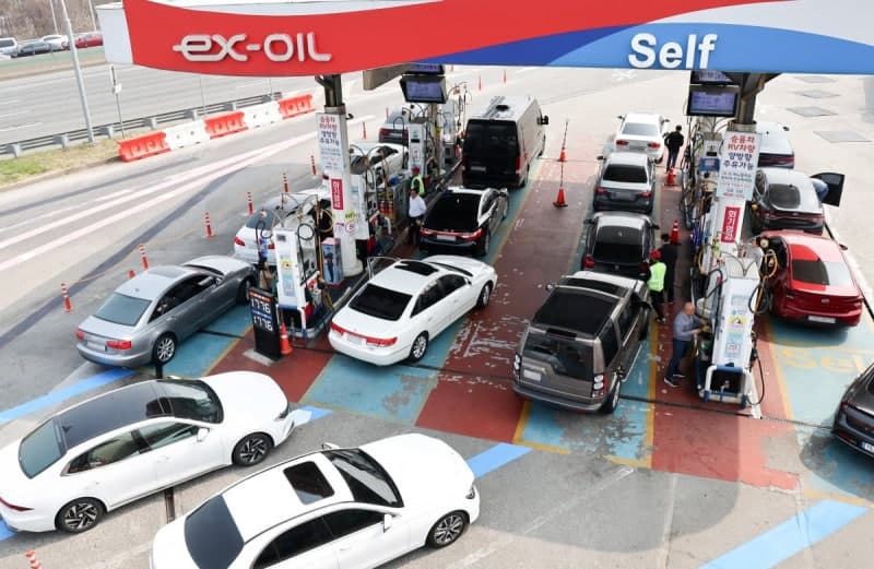 "주유하기 무섭다" 휘발유 1946원대, 제주 2천원 넘어…서울 1984원