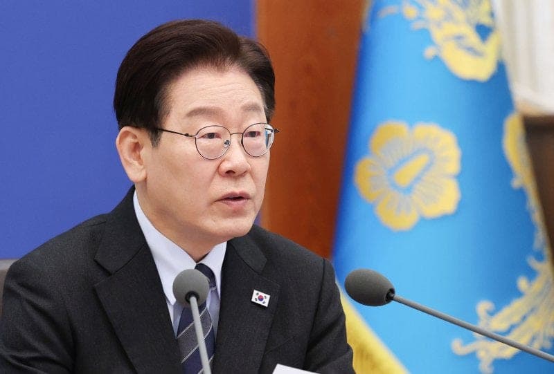 이 대통령, 다주택 양도세 유예 확대 검토 지시