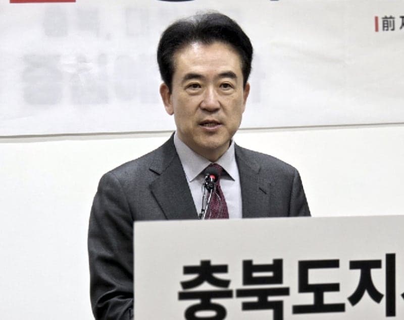 국민의힘 충북지사 경선 서막, 윤희근 "충북의 자존심 되찾겠다" 윤갑근과 설전