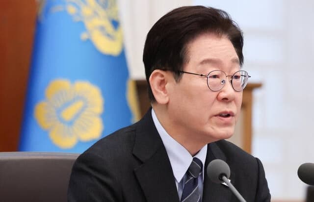靑 "스토킹 교제폭력 고위험자 7일내 영장…위치추적 등 강력한 잠정조치도 필수 신청"