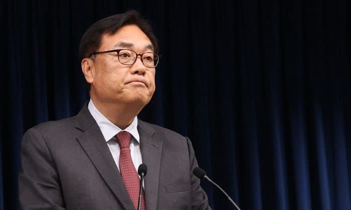 검찰, 정진석·윤재순 'PC 초기화 의혹' 경찰에 보완수사 요구