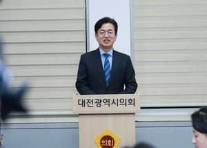 허태정-장철민, 대전시장 민주당 결선 '막판 총력전'…고유가 지원금 공방