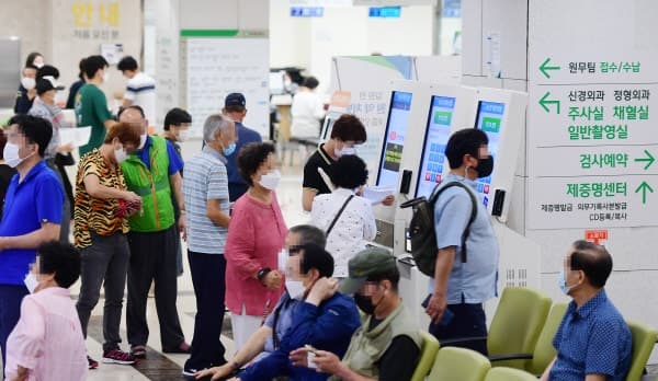 정부, 국립대병원 '빅5'만큼 키운다…우수인력 확보 패키지 지원 검토