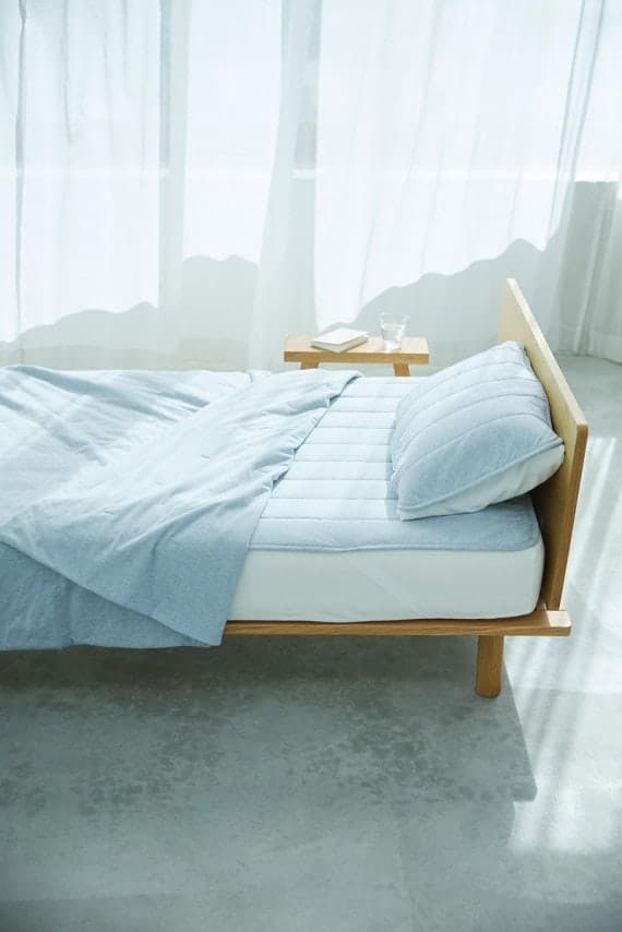 무인양품, 2026년 여름 시즌 맞아 "가볍게 닿고 시원하게 머문다" 면 100% 냉감 침구 시리즈 출시