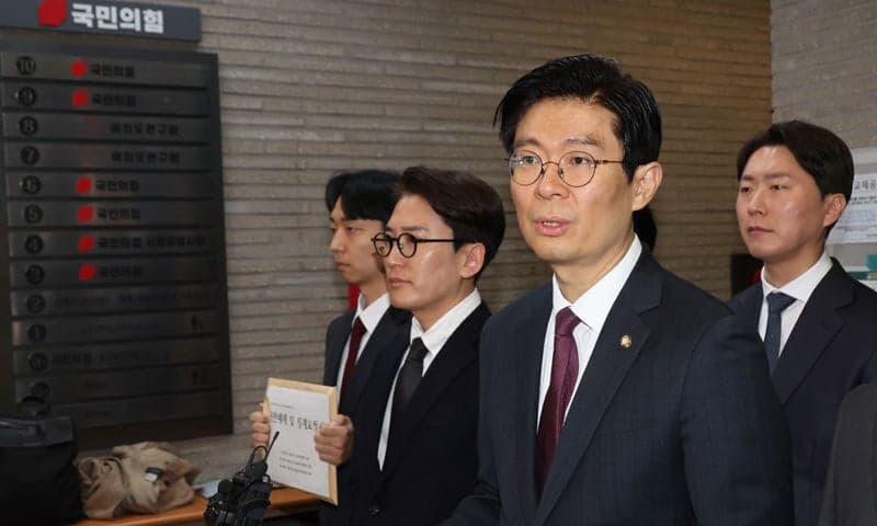 국힘 클린공천단, '공천헌금 의혹' 조정훈·함운경 공천 업무 배제 권고