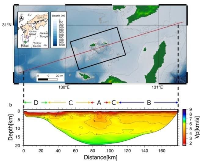 “일본여행 취소 할까”…'역대급' 해저화산, 마그마 다시 충전됐다