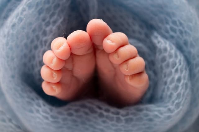 “출생 때 체중 낮으면 성인기 뇌졸중 위험 높아”