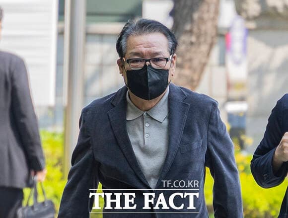 '통일교 청탁' 건진법사 전성배, 2심 변론종결…윤영호 증인 신문 예정