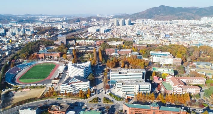 한남대, "운동장 아래로 KTX?" 캠퍼스 관통 고속철 공사 강행에 '결사 반대' 확산