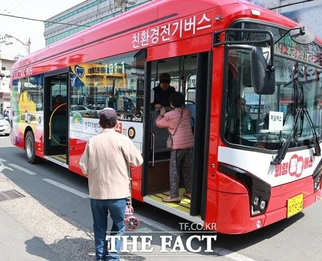의령군, 버스 완전공영제 한 달 만에 이용객 30% 증가…'효자 노릇 톡톡'