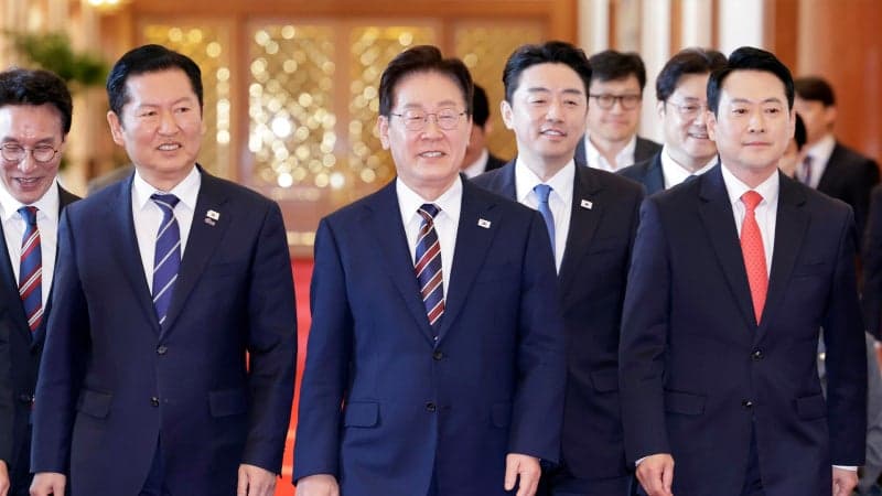 이 대통령, 여야 대표 오찬 회동…국회 추경안 심사 착수