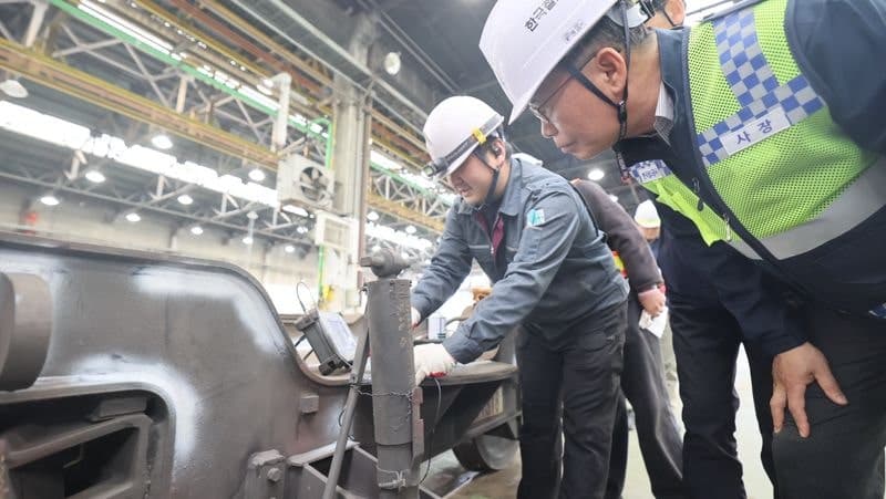 코레일, 무궁화호 전면 리모델링 추진…한 칸당 2억4000만원 투입해 최신 설비로 업그레이드