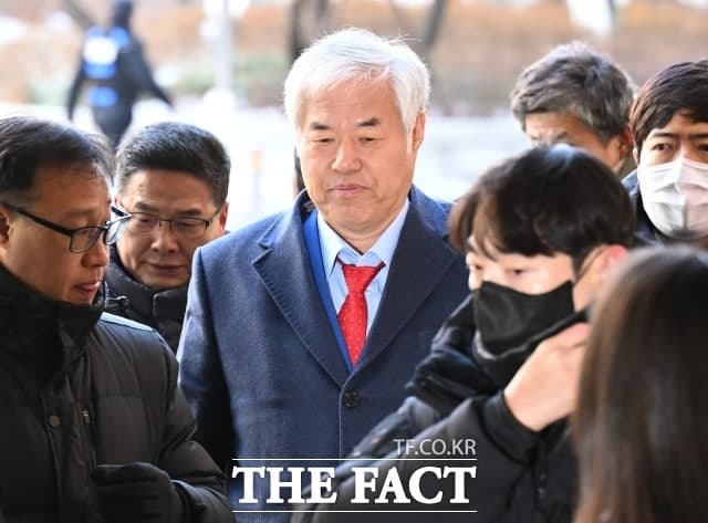 전광훈, 서부지법 난동 배후 혐의 보석 인용