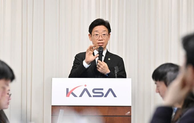 오태석 우주청장 "누리호 2032년까지 연 1~2회 이상 발사…제2 우주센터 구축"