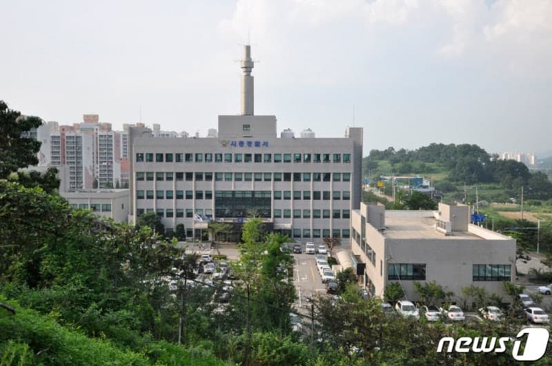 "다른 남자 만나는 것 같아" 전 여친 집에 불 지른 30대 긴급체포