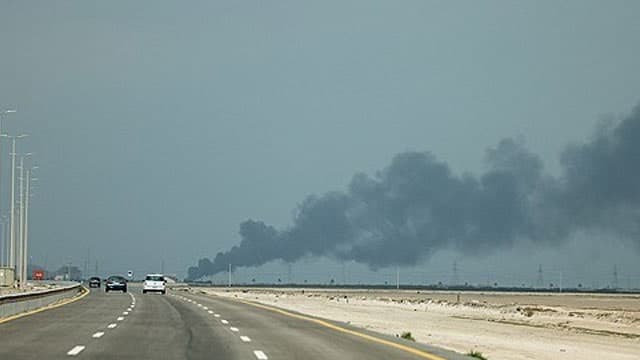 이란, 트럼프 오판 시 사우디·UAE 석유 인프라에 보복 경고