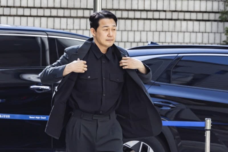 배우 박성웅, '임성근 위증' 재판 증인 출석…"이종호, 사단장과 포옹"